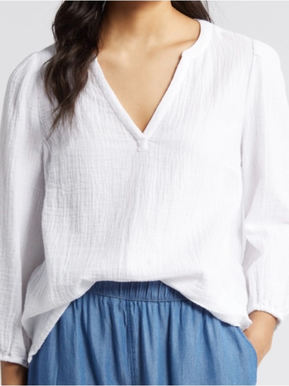 V-Neck Popover Gauze Blouse